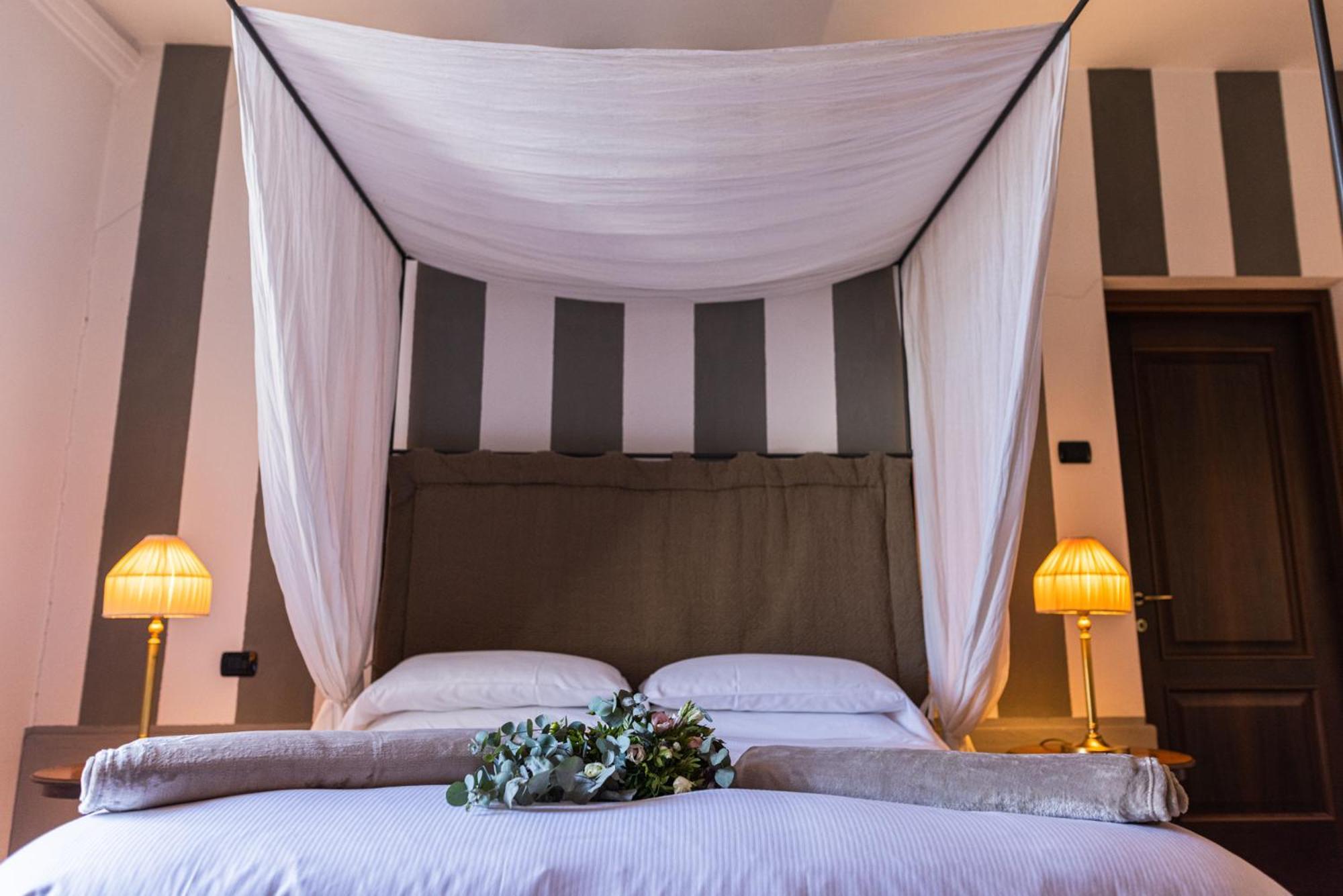 Al Castello Resort Sillavengo Eksteriør billede